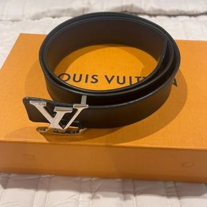 Louis Vuitton Initials Reversible Belt